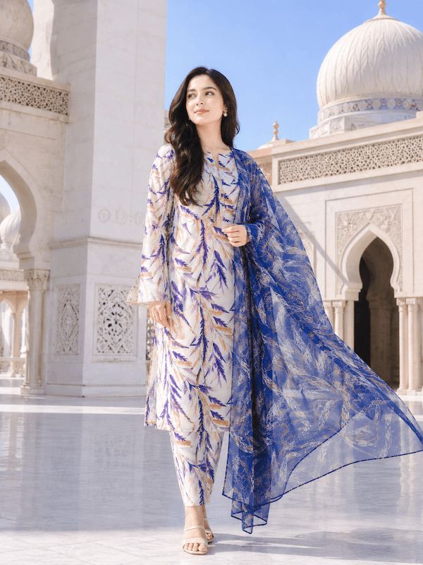 Regal Dusk - Pure Lawn with Chiffon Dupatta